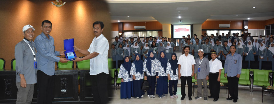 Kunjungan SMA 12 Tangerang di FMIPA UM