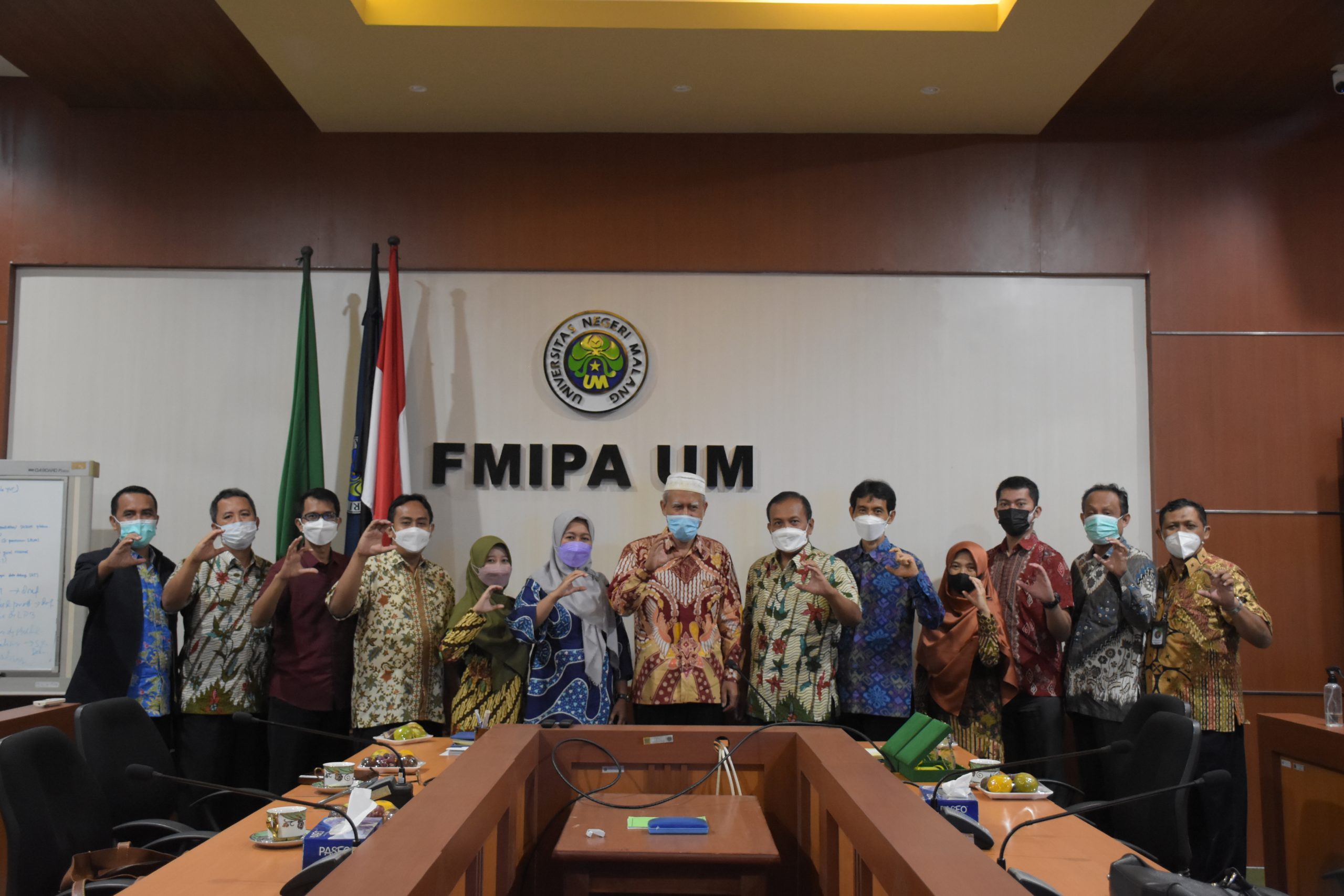 Kunjungan Prodi pendidikan FIsika dan Prodi pendidikan Kimia UIN Sunan Kalijaga Yogyakarta