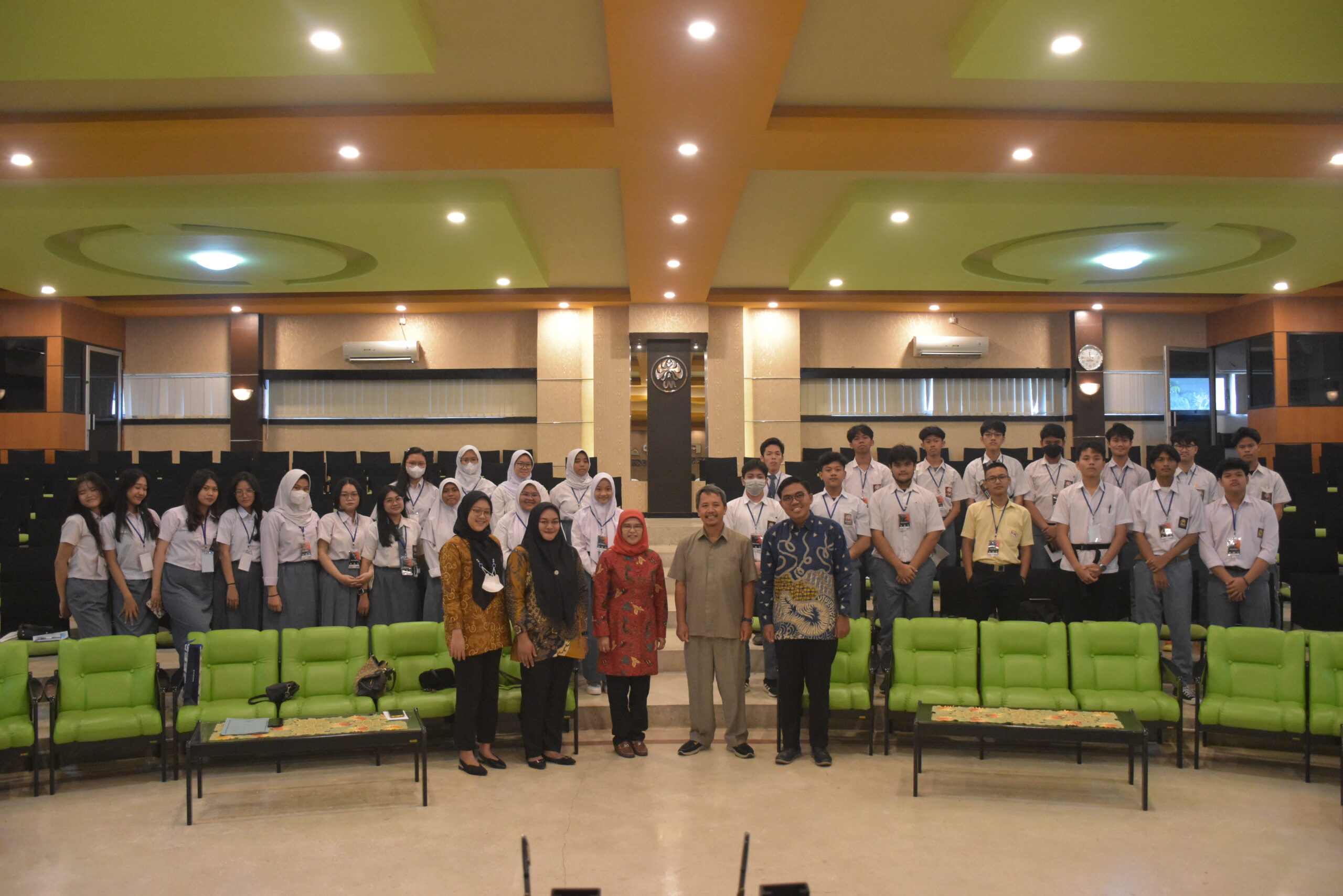 Kunjungan SMA Taruna Mandiri Tangerang Selatan