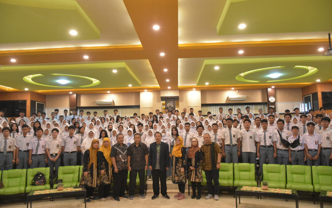 FMIPA UM diserbu Ratusan Siswa-siswi SMA N 8 Bogor