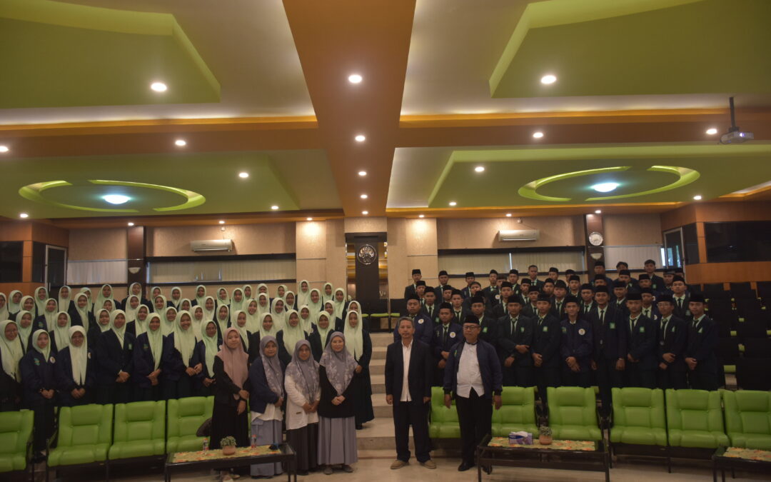 MA Maarif NU Blitar Kunjungi FMIPA UM