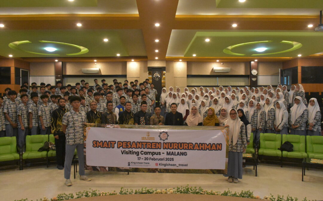 SMA IT NURULRAHMAN DEPOK BERKUNJUNG KE FMIPA UM